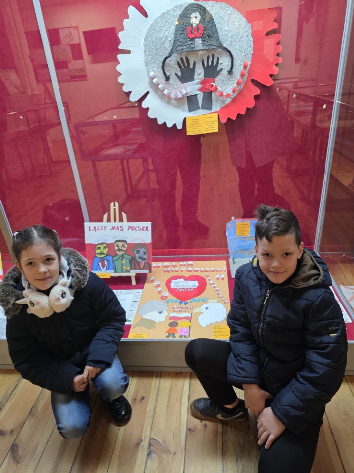 Wojewódzki Konkurs Plastyczny: „Drogi do niepodległości”